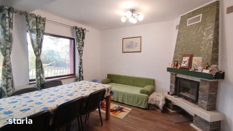 Casă cu 6 camere cu Teren 882 Mp în Bănești