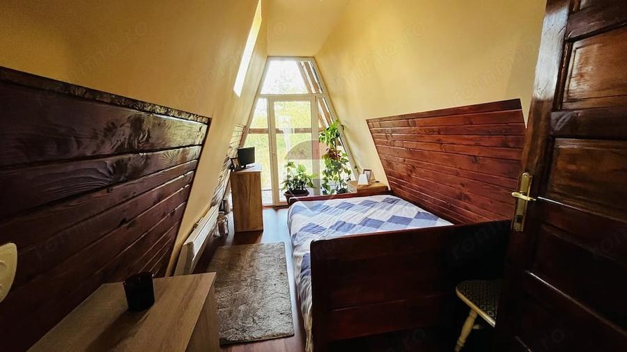 Casă cu 4 camere cu Teren 959 Mp în Lăzăreni