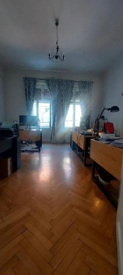 Apartament in clădire istorica Central Doja - 13