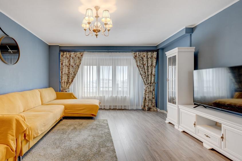 Apartament cu 3 camere decomandat, mobilat în P-ța Alba Iulia