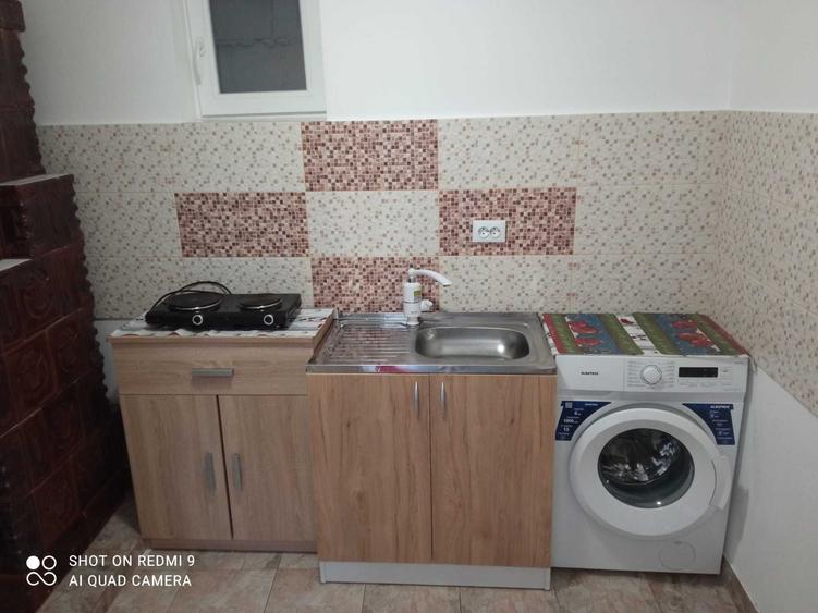 Casă cu 2 camere în Central