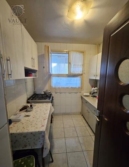 3 Camere-DECOMANDAT-Bloc Anvelopat-Bulevardul Chisinau - 3