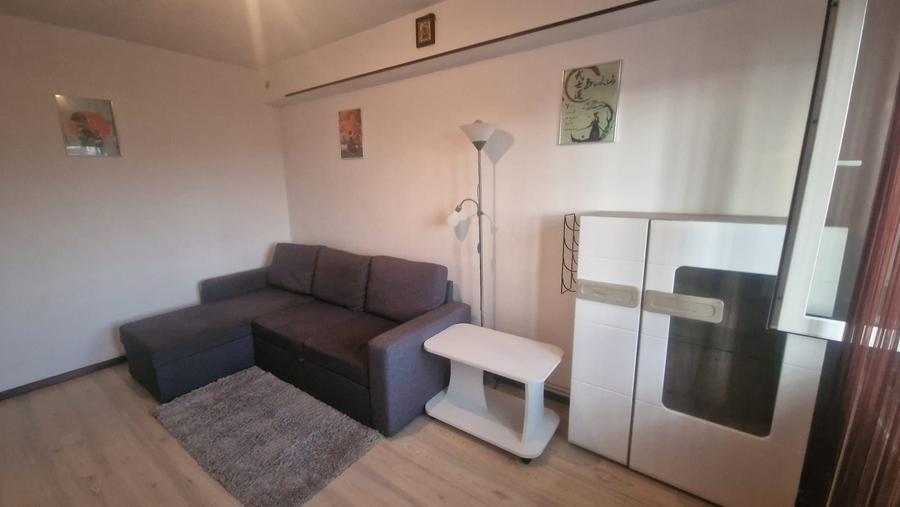Apartament cu 2 camere decomandat în Găvana
