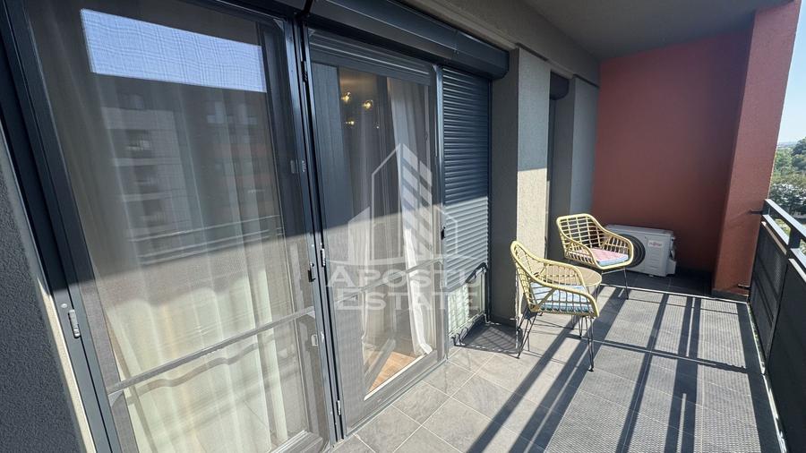Apartament cu 2 camere semidecomandat în Aradului