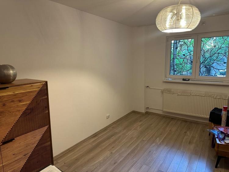 Apartament cu 2 camere decomandat în Tineretului