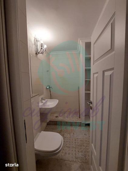 Apartament cu 4 camere decomandat, mobilat în Centrul Civic