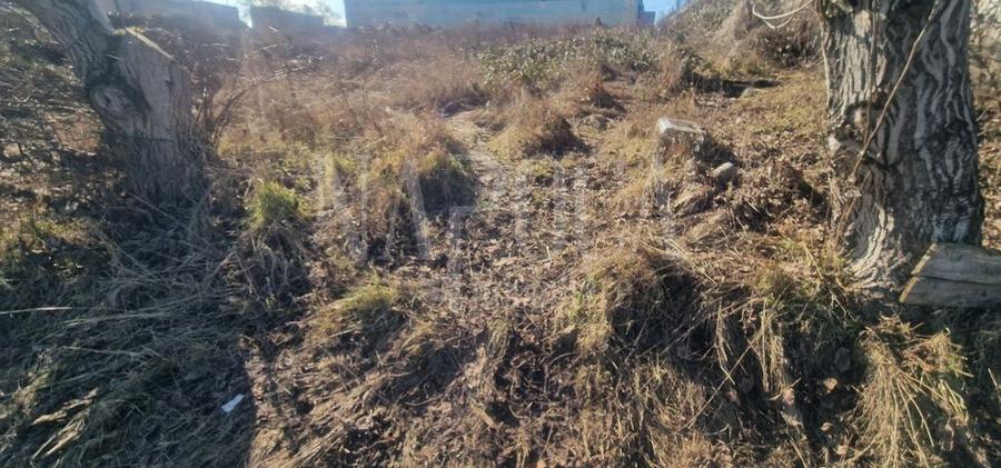 Teren Construcții intravilan de 1600 mp, în Iris