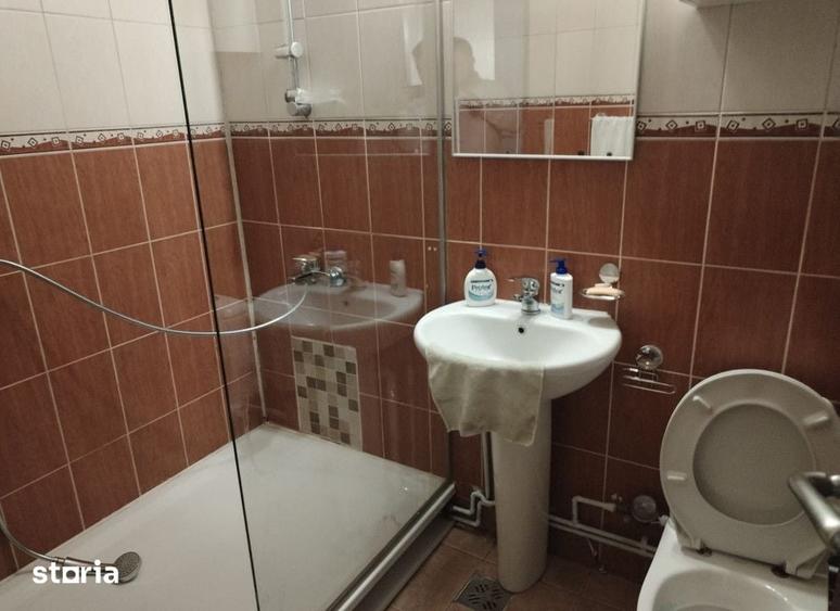 Apartament cu 2 camere decomandat în Centru Civic