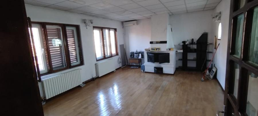 Casă individuală cu 4 camere cu Canalizare în Tomis II