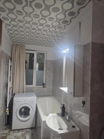 Garsonieră decomandată în Cornișa