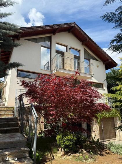 Casă cu 5 camere cu Canalizare în Făget