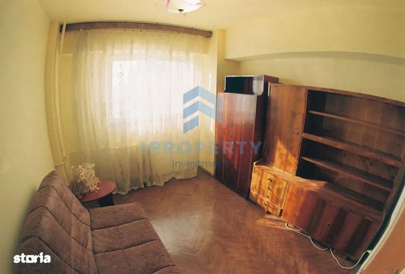 Apartament cu 3 camere, mobilat în Victoriei