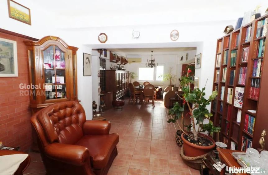 Apartament cu 4 camere decomandat în Titulescu