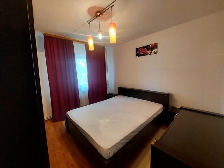 Apartament cu 2 camere decomandat în Mazepa 2