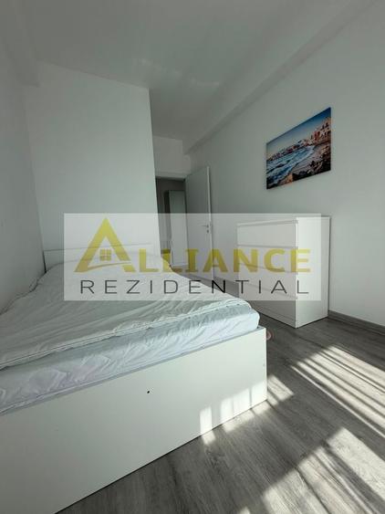 Apartament cu 3 camere decomandat, mobilat în Exterior Nord