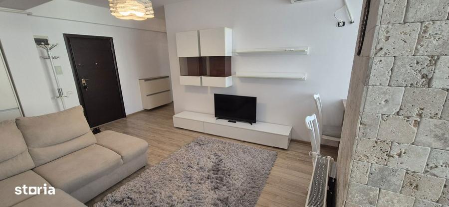 Apartament cu 3 camere, mobilat în Tomis Plus
