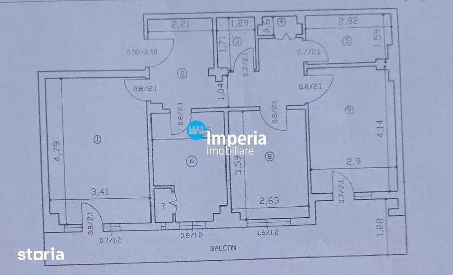 Apartament cu 3 camere decomandat în Podul de Fier