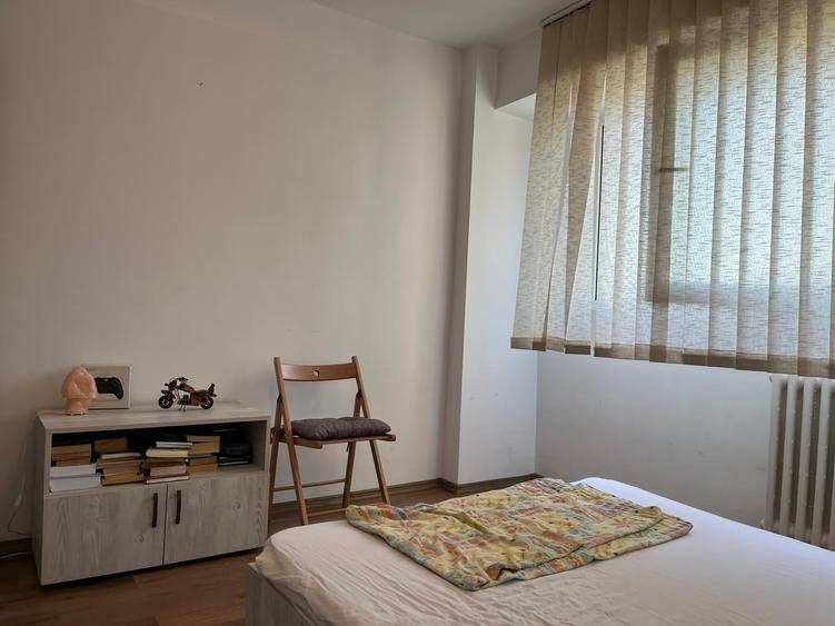 Apartament cu 2 camere semidecomandat în Drumul Taberei