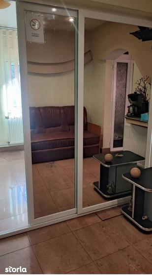 Spațiu comercial, de 48 mp, în Central