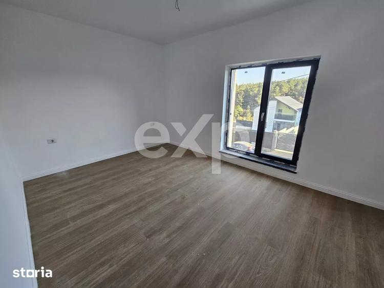 Casă individuală cu 4 camere cu Teren 330 Mp în Trivale