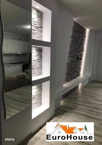 Apartament cu 3 camere decomandat în Ampoi 3