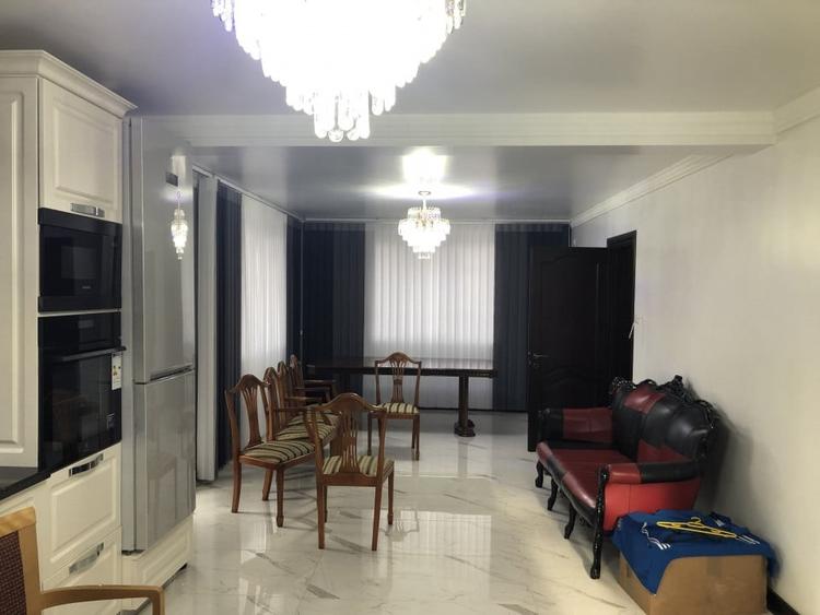 Casă individuală cu 5 camere cu Teren 450 Mp în Găgeni