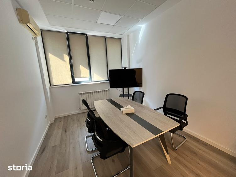 Spațiu comercial, de 897 mp, în Central