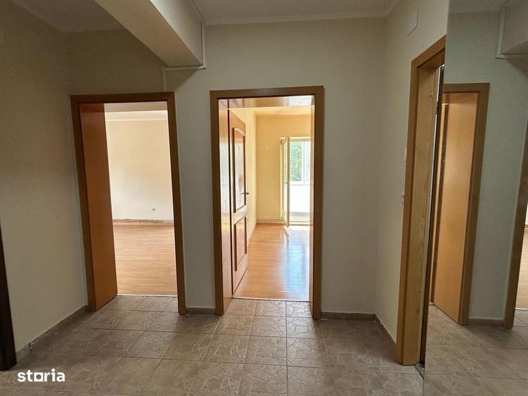 Apartament cu 2 camere decomandat în Răcădău