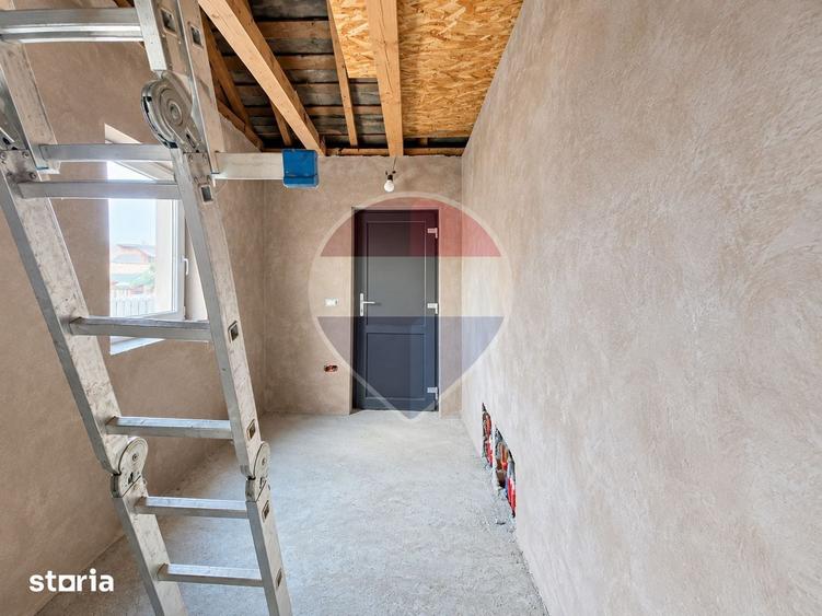 Casă cu 3 camere cu Teren 579 Mp în Faraoani