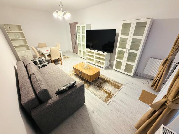 Apartament cu 2 camere decomandat, mobilat în Theodor Pallady