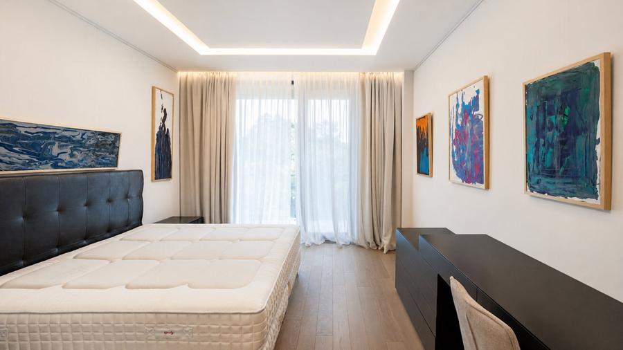 Apartament cu 5 camere în Kiseleff