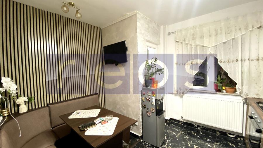 Apartament cu 3 camere decomandat în Drumul Sării