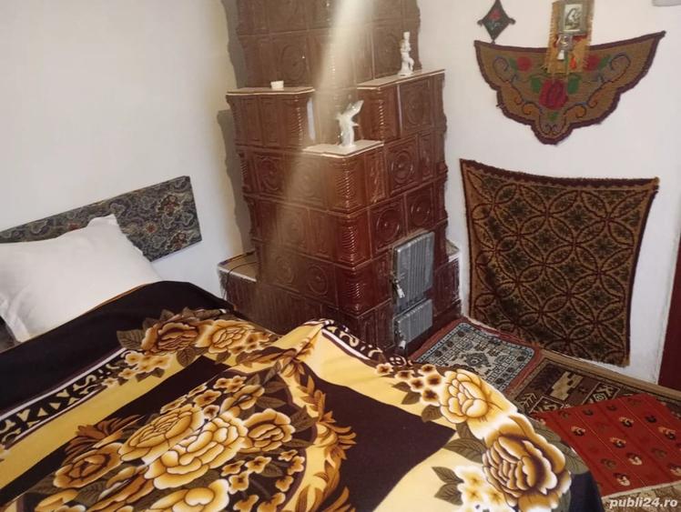 Casă cu 6 camere cu Teren 940 Mp în Păuleasca