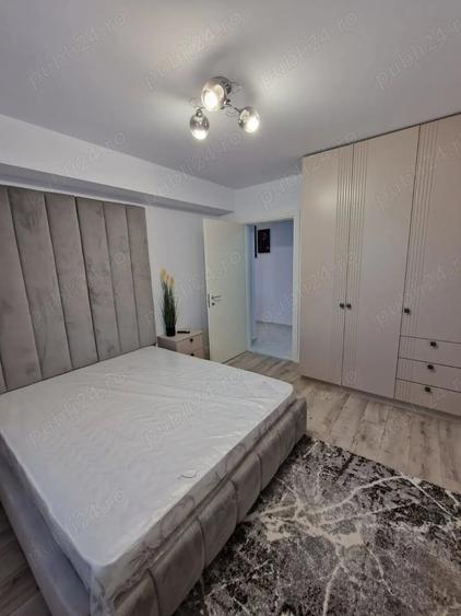 Apartament cu 3 camere decomandat în Tomești