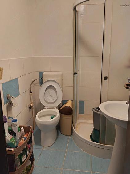 Apartament cu 2 camere decomandat în Nicolina