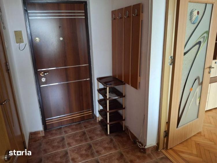 Inchiriez apartament 2 camere /Mall Plaza - 5