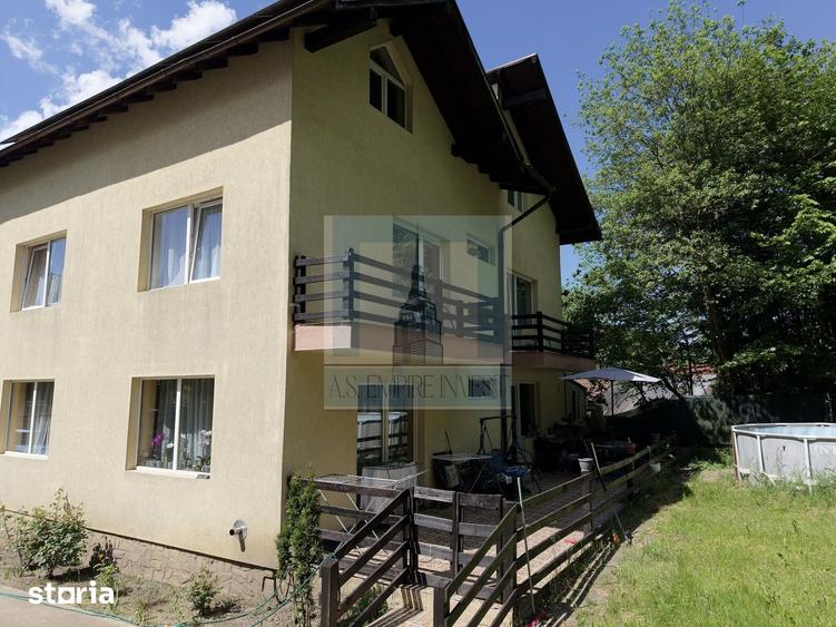 Casă cu 6 camere cu Teren 730 Mp în Dâmbul Morii