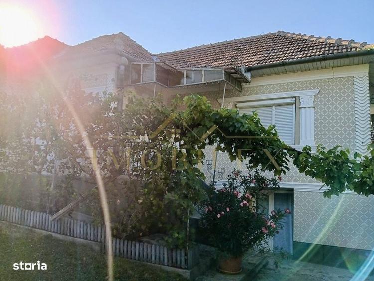 Casă cu 3 camere în Sic