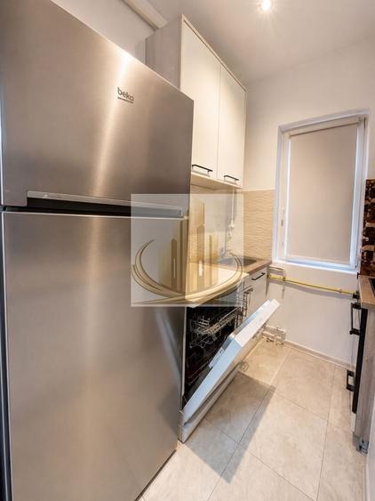 Apartament cu 2 camere semidecomandat, mobilat în Gheorghe Lazăr