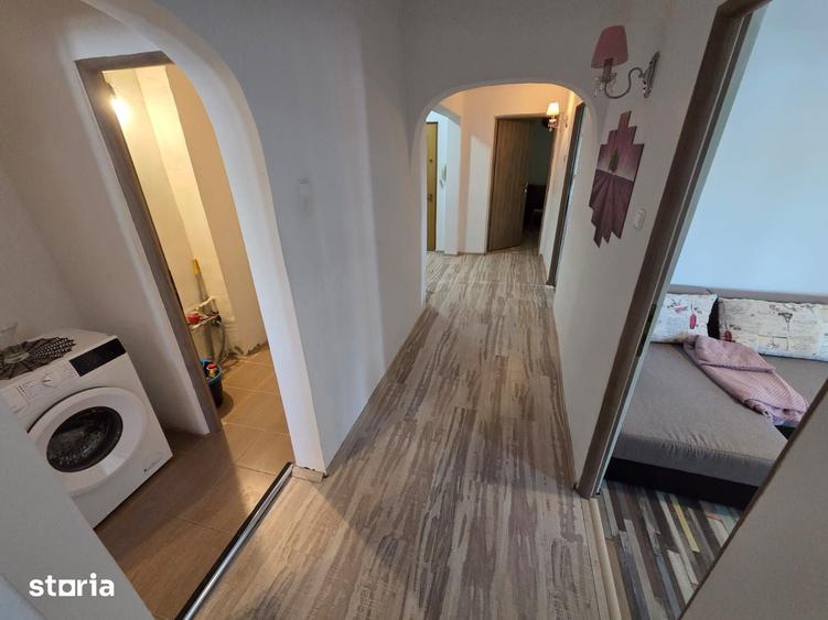 Apartament cu 3 camere în Pelican