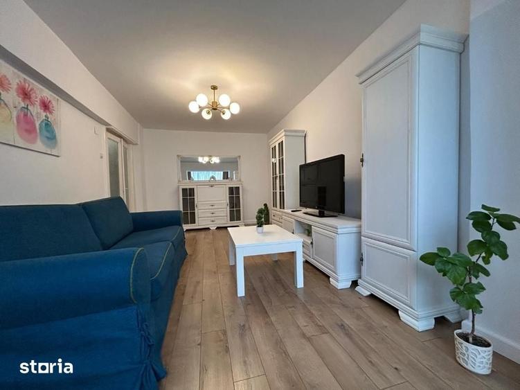 Apartament cu 3 camere în Cetate