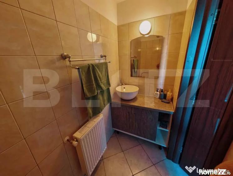 Apartament cu 3 camere decomandat în Sânpetru