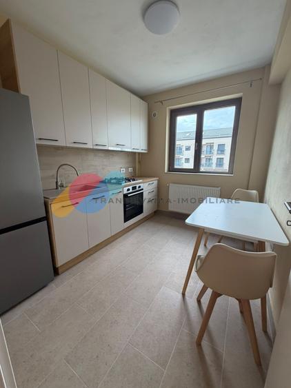 Apartament cu 2 camere semidecomandat în Borhanci