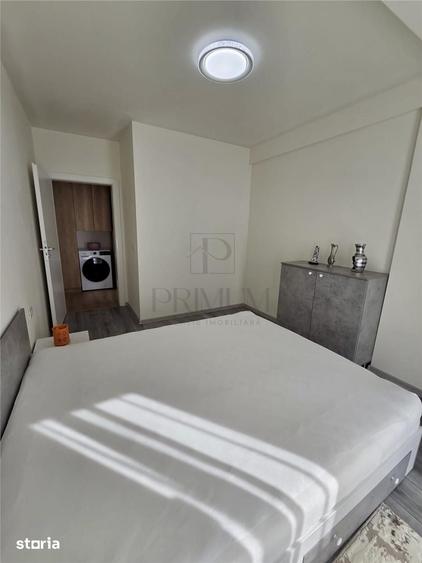 Apartament cu 2 camere decomandat în Est