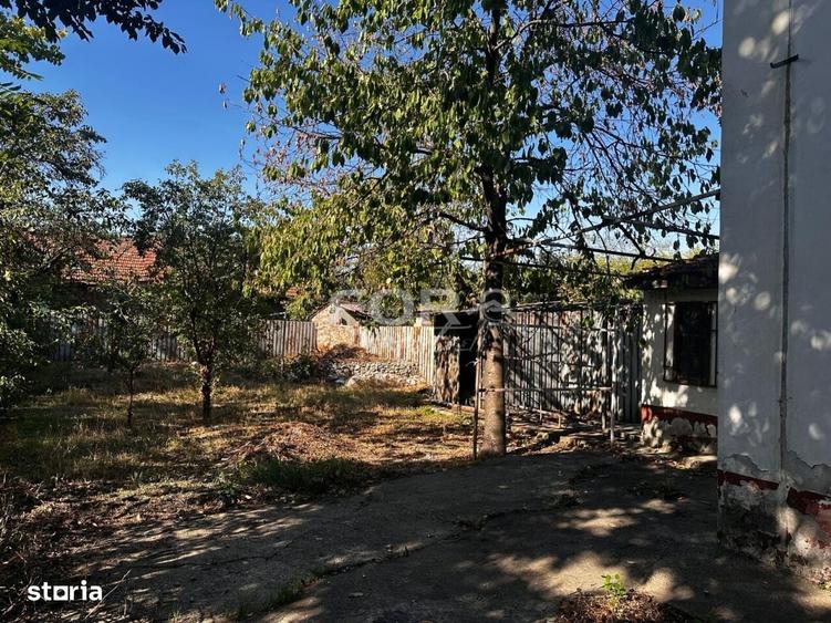 Casă cu 4 camere cu Teren 520 Mp în Central
