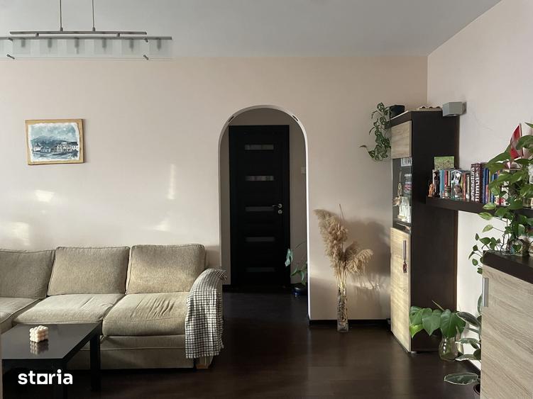 Apartament 2 camere, semidecomandat - Al.Obregia/Sudului, etaj 6 - 7