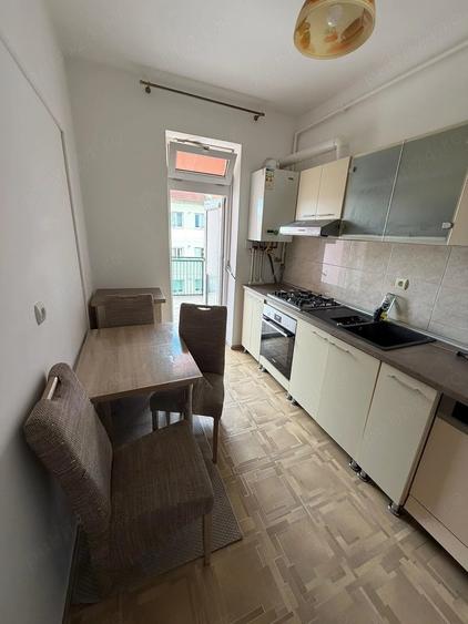 Apartament cu 2 camere decomandat în Ștrand