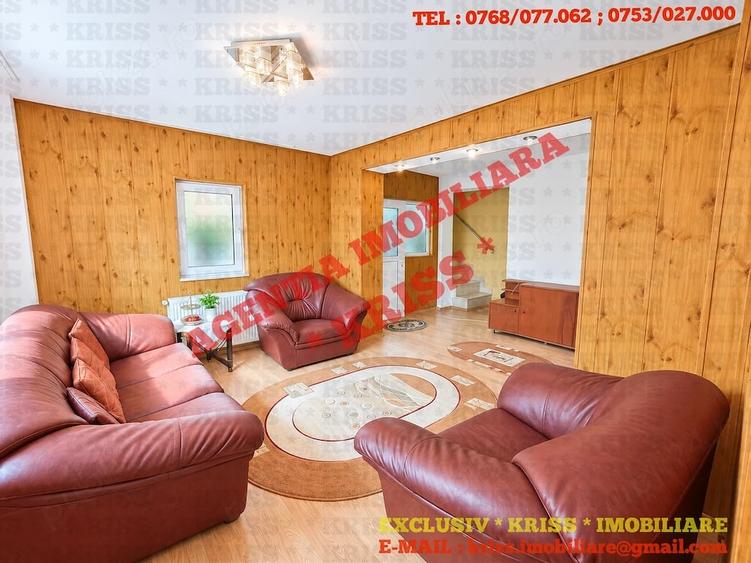 Casă cu 6 camere cu Teren 4000 Mp în Central