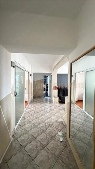 Casă cu 3 camere decomandat cu Teren 500 Mp în Mocira