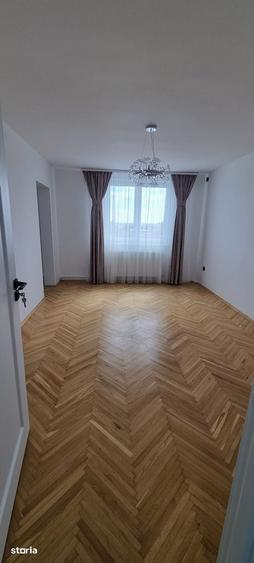 Apartament cu 2 camere decomandat în Ultracentral